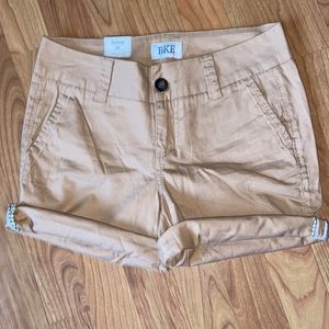 BKE tan shorts